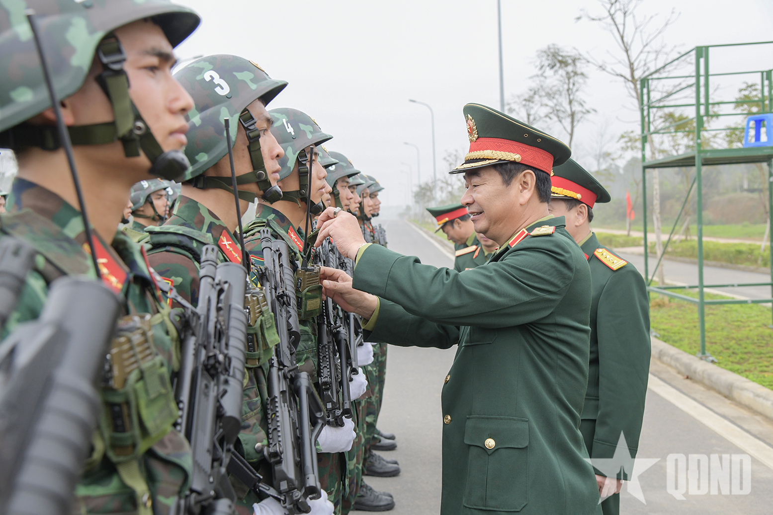 Bộ tư lệnh Quân đoàn 12 kiểm tra, động viên lực lượng tham gia diễu binh